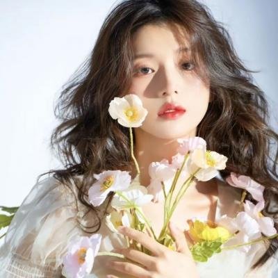 少女们向荒野进发